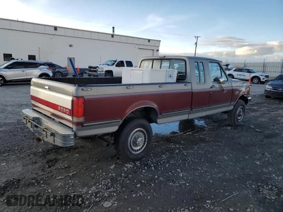 ✅ 1990 Ford F-250 • VIN: 1FTHX26H9LKA97005 • Лот: 86840874. Опубликован ранее на Copart с пробегом 111 275 миль. Бесплатный доступ к архиву аукционных продаж из США и подробный отчёт об истории автомобиля на DreamBid. Изображение 3.