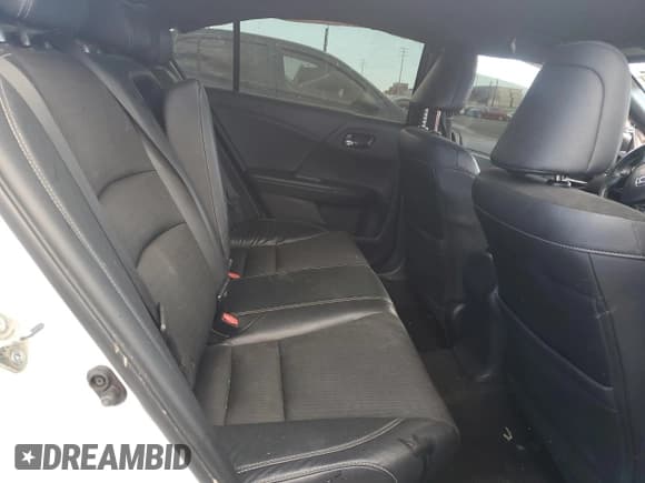 ✅ 2016 Honda Accord Sport • VIN: 1HGCR2F59GA206568 • Lot: 84866155. Wystawiony na Copart z przebiegiem Nie podano. Bezpłatny archiwum sprzedaży aukcyjnych z USA i szczegółowy raport historii pojazdu na DreamBid. Zdjęcie 10.