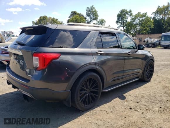 ✅ 2020 Ford Explorer Platinum • VIN: 1FM5K8HC5LGA34794 • Lot: 80796245. Wystawiony na Copart z przebiegiem Nie podano. Bezpłatny archiwum sprzedaży aukcyjnych z USA i szczegółowy raport historii pojazdu na DreamBid. Zdjęcie 3.