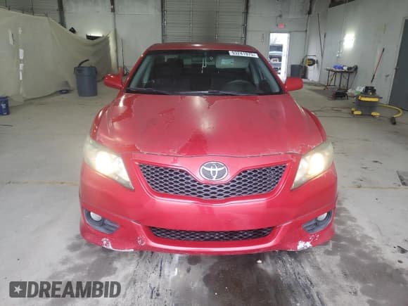 ✅ 2010 Toyota Camry XLE • VIN: 4T1BF3EK0AU506761 • Лот: 93241975. Опубликован ранее на Copart с пробегом 206 663 миль. Бесплатный доступ к архиву аукционных продаж из США и подробный отчёт об истории автомобиля на DreamBid. Изображение 5.