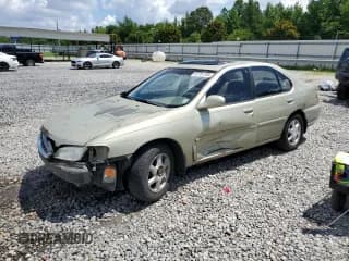 ✅ 1998 Nissan Altima XE • VIN: 1N4DL01D2WC205276 • Lot: 61791705. Wystawiony na Copart z przebiegiem 338 212 mil. Bezpłatny archiwum sprzedaży aukcyjnych z USA i szczegółowy raport historii pojazdu na DreamBid. Zdjęcie 1.