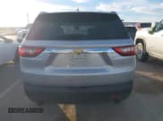 ✅ 2019 Chevrolet Traverse LS • VIN: 1GNERFKW5KJ151629 • Lot: 43704470. Wystawiony na IAAI z przebiegiem 199 609 mil. Bezpłatny archiwum sprzedaży aukcyjnych z USA i szczegółowy raport historii pojazdu na DreamBid. Zdjęcie 16.