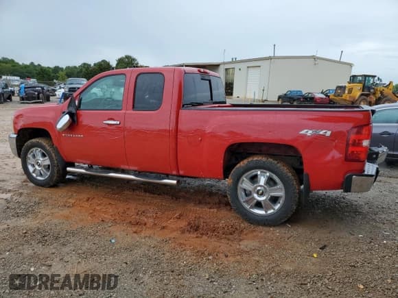✅ 2012 Chevrolet Silverado 1500 LT • VIN: 1GCRKSE79CZ177553 • Lot: 64485444. Listed on Copart with 189,663 mi. Free auction sales archive from the USA and detailed vehicle history report at DreamBid. Image 2.