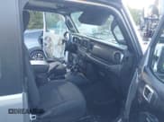 ✅ 2020 Jeep Wrangler Sport S • VIN: 1C4GJXAG1LW273787 • Лот: 43233175. Опубликован ранее на IAAI с пробегом 94 454 миль. Бесплатный доступ к архиву аукционных продаж из США и подробный отчёт об истории автомобиля на DreamBid. Изображение 5.