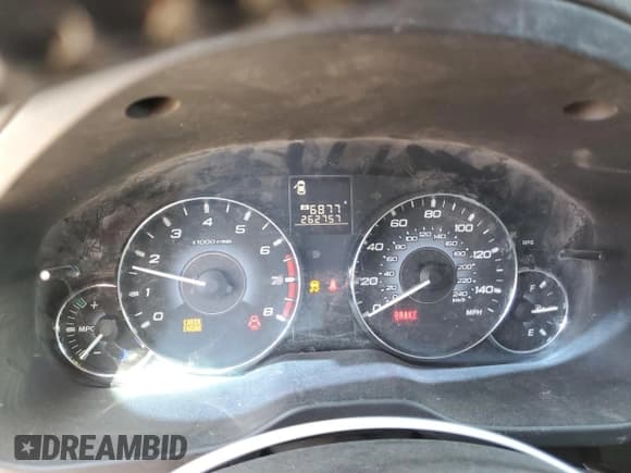 ✅ 2010 Subaru Outback Premium • VIN: 4S4BRCGC5A1350179 • Lot: 60934514. Listed on Copart with 262,757 mi. Free auction sales archive from the USA and detailed vehicle history report at DreamBid. Image 9.