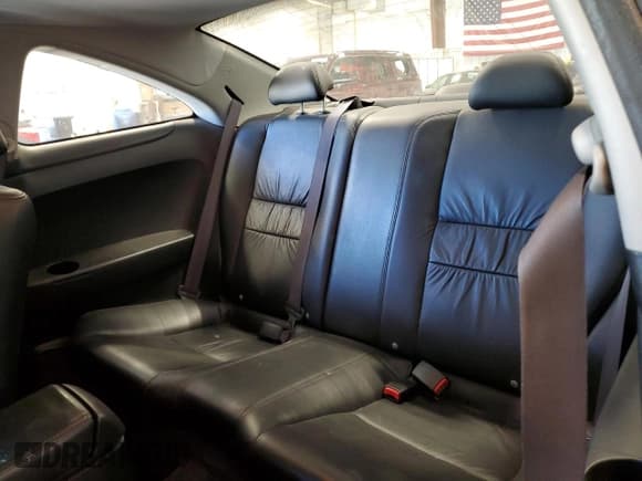 ✅ 2005 Honda Accord EX-L • VIN: 1HGCM72625A004355 • Lot: 91812105. Wystawiony na Copart z przebiegiem 208 453 mil. Bezpłatny archiwum sprzedaży aukcyjnych z USA i szczegółowy raport historii pojazdu na DreamBid. Zdjęcie 10.