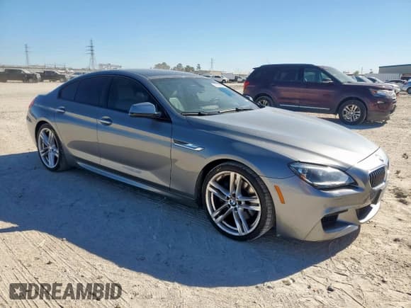 ✅ 2015 BMW 6 Series 640i • VIN: WBA6A0C50FD317998 • Lot: 92209955. Wystawiony na Copart z przebiegiem 120 058 mil. Bezpłatny archiwum sprzedaży aukcyjnych z USA i szczegółowy raport historii pojazdu na DreamBid. Zdjęcie 4.