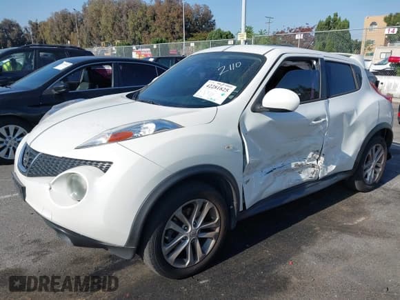 ✅ 2014 Nissan Juke S • VIN: JN8AF5MR2ET362110 • Lot: 42281825. Listed on IAAI with 107,536 mi. Free auction sales archive from the USA and detailed vehicle history report at DreamBid. Image 2.