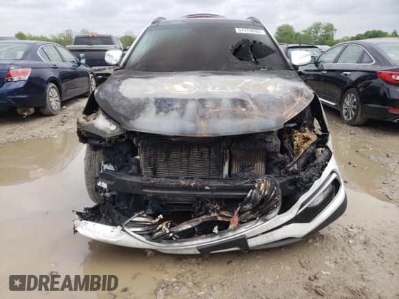 ✅ 2018 Hyundai Santa Fe Ultimate • VIN: 5NMZWDLA4JH103702 • Лот: 51429693. Опубликован ранее на Copart с пробегом Не указан. Бесплатный доступ к архиву аукционных продаж из США и подробный отчёт об истории автомобиля на DreamBid. Изображение 5.