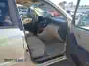 2001 Toyota Highlander с VIN JTEHF21A510035439, выставлен на аукционе IAAI как лот 43191075 с пробегом 260 222 миль миль и . История ставок и продаж доступна на DreamBid. Изображение 5.