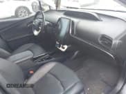 ✅ 2017 Toyota Prius Plus • VIN: JTDKARFPXH3022127 • Лот: 43057700. Опубликован ранее на IAAI с пробегом 144 363 миль. Бесплатный доступ к архиву аукционных продаж из США и подробный отчёт об истории автомобиля на DreamBid. Изображение 5.