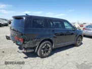 ✅ 2024 Hyundai Santa Fe SE • VIN: 5NMP14GL1RH038370 • Lot: 66208875. Wystawiony na Copart z przebiegiem 19 283 mil. Bezpłatny archiwum sprzedaży aukcyjnych z USA i szczegółowy raport historii pojazdu na DreamBid. Zdjęcie 3.