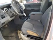 ✅ 2005 Dodge Durango SXT • VIN: 1D4HD38N25F545441 • Лот: 82235575. Опубликован ранее на Copart с пробегом 245 131 миль. Бесплатный доступ к архиву аукционных продаж из США и подробный отчёт об истории автомобиля на DreamBid. Изображение 7.