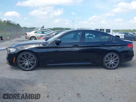 ✅ 2020 BMW 5 Series 540i • VIN: WBAJS1C09LWW66207 • Lot: 41904061. Listed on IAAI with 68,493 mi. Free auction sales archive from the USA and detailed vehicle history report at DreamBid. Image 14.