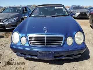 ✅ 2003 Mercedes-Benz CLK 320 • VIN: WDBLK65G43T140067 • Lot: 66206574. Wystawiony na Copart z przebiegiem 160 827 mil. Bezpłatny archiwum sprzedaży aukcyjnych z USA i szczegółowy raport historii pojazdu na DreamBid. Zdjęcie 5.