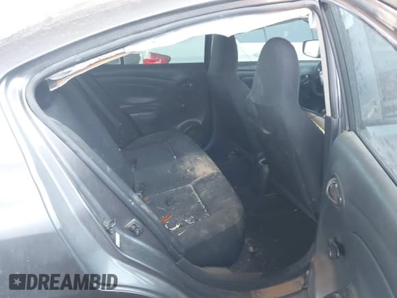 ✅ 2016 Nissan Versa S • VIN: 3N1CN7AP7GL892251 • Lot: 42752312. Listed on IAAI with 67,772 mi. Free auction sales archive from the USA and detailed vehicle history report at DreamBid. Image 8.