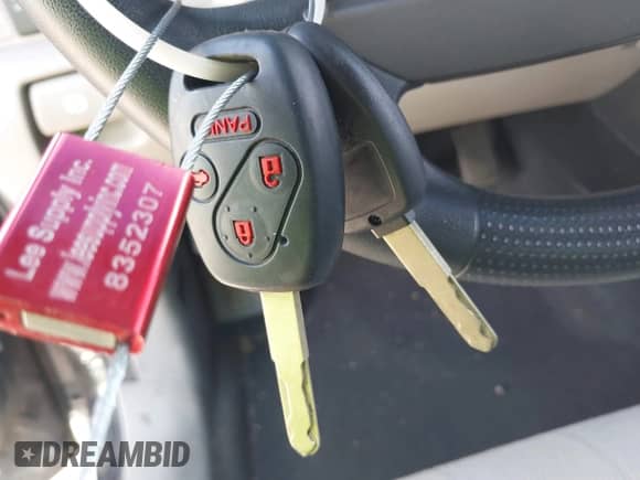 2009 Honda Pilot LX with VIN 5FNYF38239B004504, listed as a IAAI auction lot 43382186 with 218,342 mi miles and . Bid and sale history available at DreamBid. Image 11.