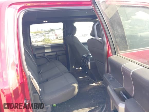 ✅ 2017 Ford F-150 Limited • VIN: 1FTEW1EG7HFA54162 • Лот: 43250452. Опубликован ранее на IAAI с пробегом 183 285 миль. Бесплатный доступ к архиву аукционных продаж из США и подробный отчёт об истории автомобиля на DreamBid. Изображение 8.