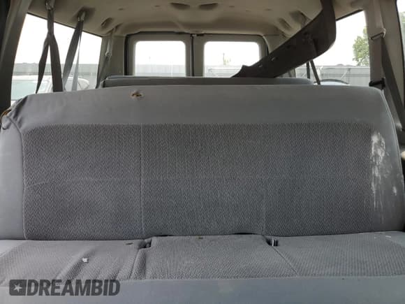 ✅ 2006 Ford Econoline Passenger XL • VIN: 1FBNE31L66HA03288 • Lot: 60757405. Listed on Copart with 112,546 mi. Free auction sales archive from the USA and detailed vehicle history report at DreamBid. Image 10.
