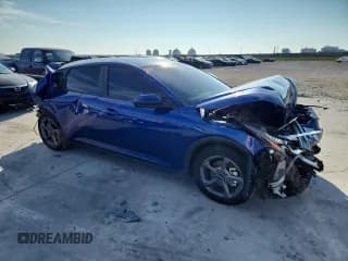 ✅ 2025 Kia K4 LXS • VIN: 3KPFT4DE1SE028477 • Lot: 81865425. Wystawiony na Copart z przebiegiem 4 066 mil. Bezpłatny archiwum sprzedaży aukcyjnych z USA i szczegółowy raport historii pojazdu na DreamBid. Zdjęcie 4.