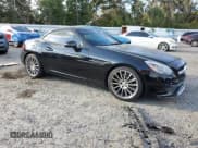 ✅ 2017 Mercedes-Benz SLC 300 • VIN: WDDPK3JA3HF127339 • Lot: 90805725. Wystawiony na Copart z przebiegiem 109 963 mil. Bezpłatny archiwum sprzedaży aukcyjnych z USA i szczegółowy raport historii pojazdu na DreamBid. Zdjęcie 4.