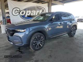 ✅ 2025 Mazda CX-50 S Premium Plus • VIN: 7MMVABEM0SN368873 • Lot: 87076195. Wystawiony na Copart z przebiegiem 8 132 mil. Bezpłatny archiwum sprzedaży aukcyjnych z USA i szczegółowy raport historii pojazdu na DreamBid. Zdjęcie 1.