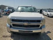 ✅ 2007 Chevrolet Silverado 2500HD 1LT • VIN: 1GCHK24667E575899 • Lot: 65538014. Wystawiony na Copart z przebiegiem 296 144 mil. Bezpłatny archiwum sprzedaży aukcyjnych z USA i szczegółowy raport historii pojazdu na DreamBid. Zdjęcie 10.