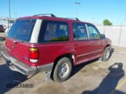 ✅ 1995 Ford Explorer Eddie Bauer • VIN: 1FMDU34X9SZA90659 • Lot: 42638447. Listed on IAAI with 239,545 mi. Free auction sales archive from the USA and detailed vehicle history report at DreamBid. Image 4.