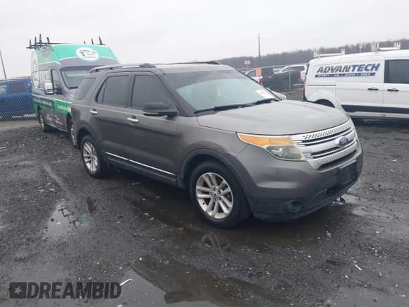 ✅ 2011 Ford Explorer XLT • VIN: 1FMHK8D89BGA81520 • Lot: 43605275. Listed on IAAI with 156,473 mi. Free auction sales archive from the USA and detailed vehicle history report at DreamBid. Image 1.