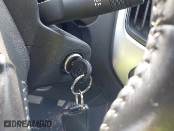 ✅ 2020 Chevrolet Colorado 2WD LT • VIN: 1GCGSCEN6L1218053 • Lot: 41925175. Listed on IAAI with 77,162 mi. Free auction sales archive from the USA and detailed vehicle history report at DreamBid. Image 11.