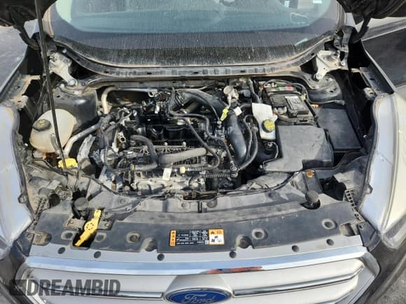 ✅ 2019 Ford Escape SE • VIN: 1FMCU9GD0KUA71057 • Lot: 93626235. Wystawiony na Copart z przebiegiem 98 615 mil. Bezpłatny archiwum sprzedaży aukcyjnych z USA i szczegółowy raport historii pojazdu na DreamBid. Zdjęcie 11.