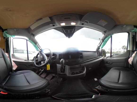 ✅ 2023 Ford Transit Cargo • VIN: 1FTBR1XG2PKC08001 • Лот: 43168020. Опубликован ранее на IAAI с пробегом 17 211 миль. Бесплатный доступ к архиву аукционных продаж из США и подробный отчёт об истории автомобиля на DreamBid. Изображение 19.