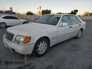 ✅ 1992 Mercedes-Benz 500 • VIN: WDBGA51E1NA048741 • Lot: 85514514. Listed on Copart with 145,361 mi. Free auction sales archive from the USA and detailed vehicle history report at DreamBid. Image 1.