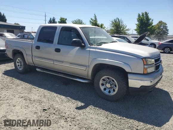 ✅ 2006 Chevrolet Silverado 1500 LT1 • VIN: 2GCEK13Z061354176 • Лот: 62139694. Опубликован ранее на Copart с пробегом 114 573 миль. Бесплатный доступ к архиву аукционных продаж из США и подробный отчёт об истории автомобиля на DreamBid. Изображение 4.