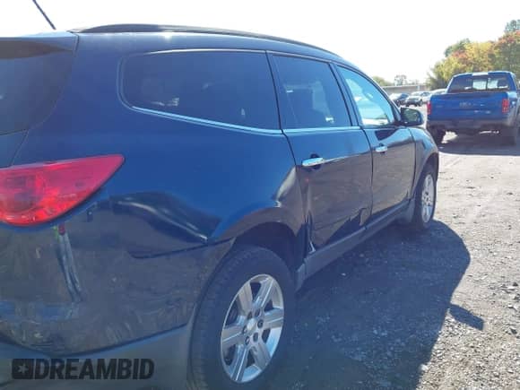 2012 Chevrolet Traverse 1LT с VIN 1GNKVGED1CJ138926, выставлен на аукционе IAAI как лот 43402954 с пробегом 190 460 миль миль и . История ставок и продаж доступна на DreamBid. Изображение 13.