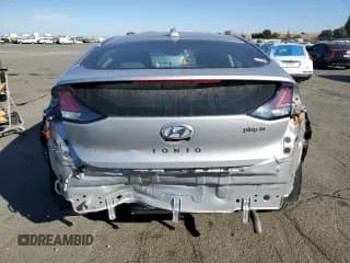 ✅ 2020 Hyundai Ioniq SE • VIN: KMHC65LD1LU219906 • Lot: 76779524. Wystawiony na Copart z przebiegiem 18 425 mil. Bezpłatny archiwum sprzedaży aukcyjnych z USA i szczegółowy raport historii pojazdu na DreamBid. Zdjęcie 6.