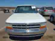 1994 Dodge Dakota z VIN 1B7GG23Y1RS589178, wystawiony jako IAAI lot #42731554 z przebiegiem 162 203 mil mil oraz . Historia ofert i sprzedaży dostępna na DreamBid. Obrazek 6.