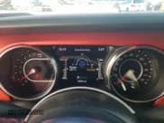 ✅ 2021 Jeep Gladiator Rubicon • VIN: 1C6JJTBG6ML506103 • Лот: 71325612. Опубликован ранее на Copart с пробегом 5 904 миль. Бесплатный доступ к архиву аукционных продаж из США и подробный отчёт об истории автомобиля на DreamBid. Изображение 9.