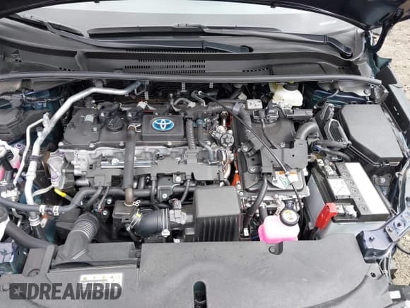 ✅ 2024 Toyota Corolla Hybrid LE • VIN: JTDBDMHE9RJ010845 • Лот: 42044236. Опубликован ранее на IAAI с пробегом 15 153 миль. Бесплатный доступ к архиву аукционных продаж из США и подробный отчёт об истории автомобиля на DreamBid. Изображение 10.