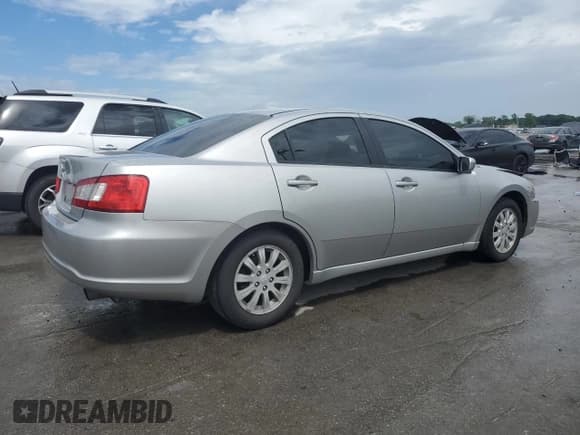 ✅ 2012 Mitsubishi Galant FE • VIN: 4A32B2FF3CE006308 • Лот: 56223845. Опубликован ранее на Copart с пробегом 119 622 миль. Бесплатный доступ к архиву аукционных продаж из США и подробный отчёт об истории автомобиля на DreamBid. Изображение 3.