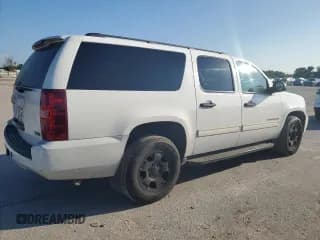 ✅ 2010 Chevrolet Suburban Commercial • VIN: 1GNUKHE30AR203715 • Lot: 73474534. Wystawiony na Copart z przebiegiem 245 860 mil. Bezpłatny archiwum sprzedaży aukcyjnych z USA i szczegółowy raport historii pojazdu na DreamBid. Zdjęcie 3.