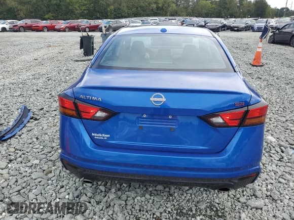 ✅ 2025 Nissan Altima SR • VIN: 1N4BL4CV7SN338618 • Lot: 81941045. Wystawiony na Copart z przebiegiem 11 974 mil. Bezpłatny archiwum sprzedaży aukcyjnych z USA i szczegółowy raport historii pojazdu na DreamBid. Zdjęcie 6.