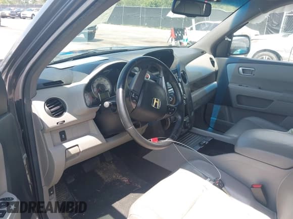 ✅ 2012 Honda Pilot EX-L • VIN: 5FNYF3H69CB024444 • Лот: 42765672. Опубликован ранее на IAAI с пробегом 212 899 миль. Бесплатный доступ к архиву аукционных продаж из США и подробный отчёт об истории автомобиля на DreamBid. Изображение 5.