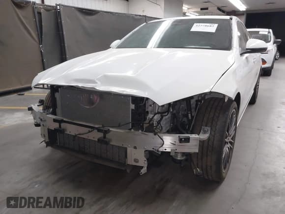 ✅ 2023 Mercedes-Benz C 300 • VIN: W1KAF4GB0PR139204 • Лот: 42778682. Опубликован ранее на IAAI с пробегом 19 629 миль. Бесплатный доступ к архиву аукционных продаж из США и подробный отчёт об истории автомобиля на DreamBid. Изображение 6.