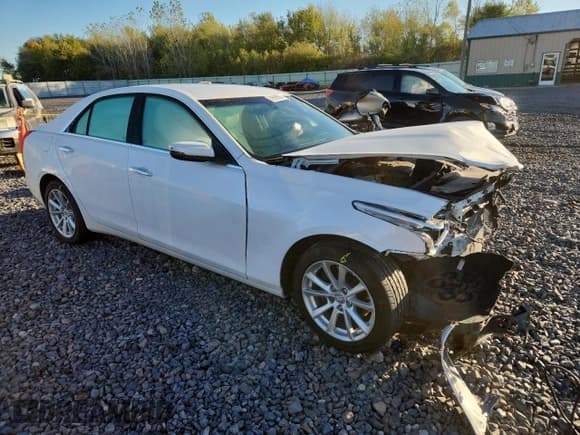 ✅ 2019 Cadillac CTS AWD • VIN: 1G6AW5SX7K0128798 • Лот: 82595505. Опубликован ранее на Copart с пробегом Не указан. Бесплатный доступ к архиву аукционных продаж из США и подробный отчёт об истории автомобиля на DreamBid. Изображение 4.