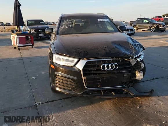 ✅ 2017 Audi Q3 Prestige • VIN: WA1GCCFS1HR015107 • Lot: 81580175. Listed on Copart with 152,362 mi. Free auction sales archive from the USA and detailed vehicle history report at DreamBid. Image 13.