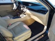 ✅ 2013 Lexus ES 250 • VIN: JTHBK1GG0D2076936 • Lot: 43599022. Wystawiony na IAAI z przebiegiem 179 925 mil. Bezpłatny archiwum sprzedaży aukcyjnych z USA i szczegółowy raport historii pojazdu na DreamBid. Zdjęcie 5.