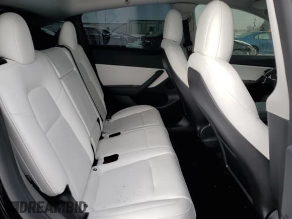 ✅ 2022 Tesla Model Y Performance • VIN: 7SAYGDEF9NF491070 • Lot: 45176675. Listed on Copart with 45,974 mi. Free auction sales archive from the USA and detailed vehicle history report at DreamBid. Image 11.