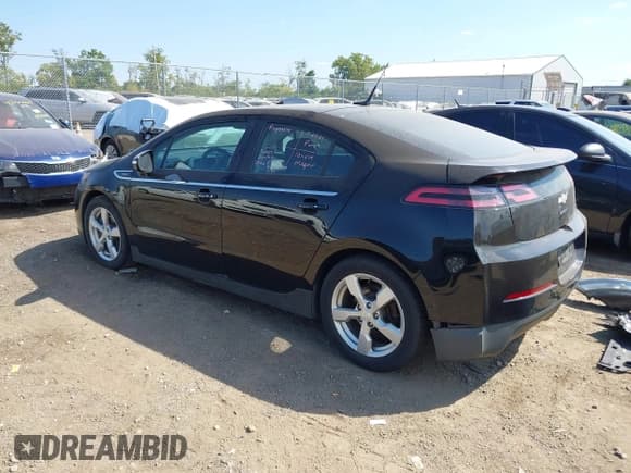 ✅ 2012 Chevrolet Volt • VIN: 1G1RA6E48CU111940 • Lot: 42937374. Listed on IAAI with 141,540 mi. Free auction sales archive from the USA and detailed vehicle history report at DreamBid. Image 3.