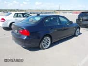 ✅ 2009 BMW 3 Series 328i xDrive • VIN: WBAPK73579A456946 • Lot: 43281149. Wystawiony na IAAI z przebiegiem 187 701 mil. Bezpłatny archiwum sprzedaży aukcyjnych z USA i szczegółowy raport historii pojazdu na DreamBid. Zdjęcie 4.